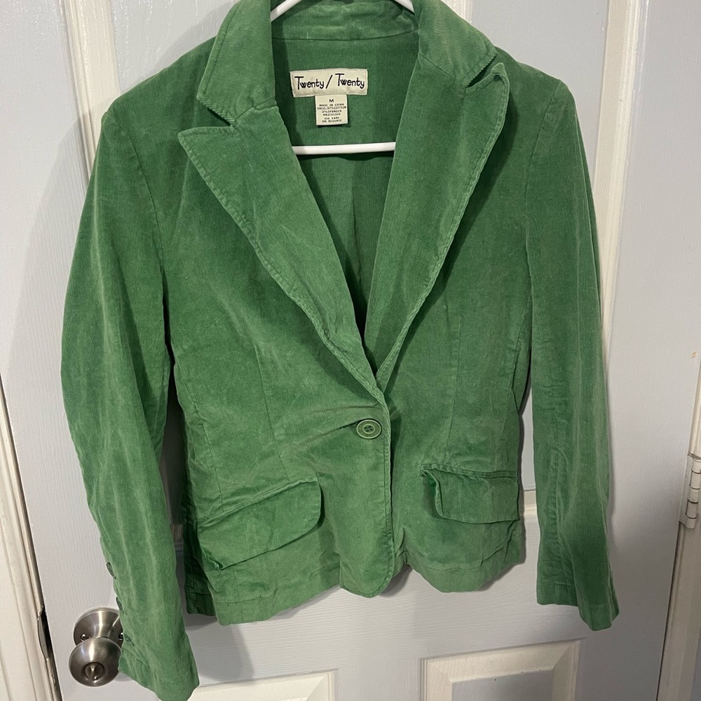 Green cropped blazer